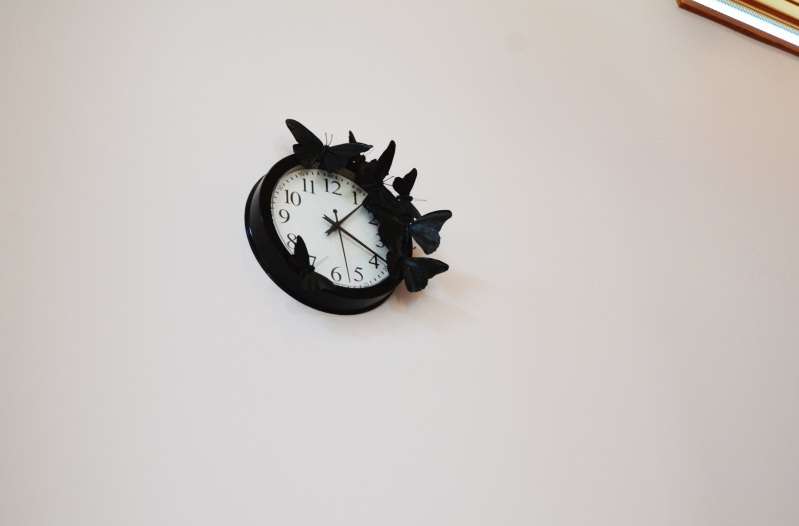 Часы своими руками: пошаговая инструкция как сделать и украсить часы (135 фото)