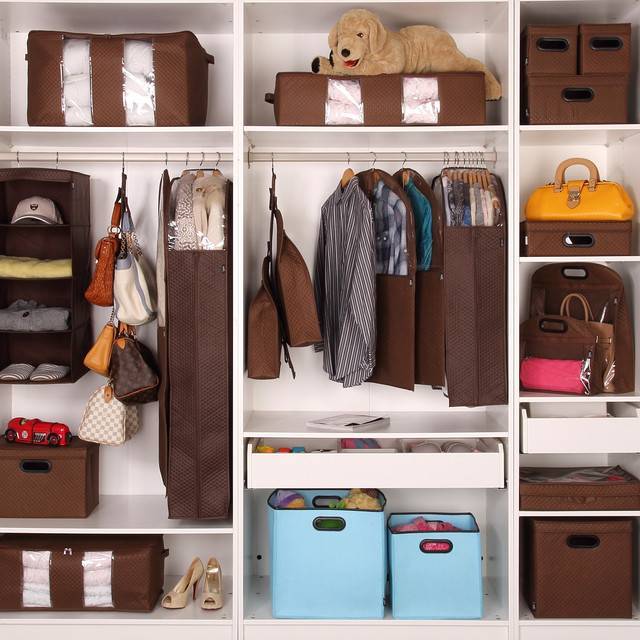 Как навести порядок в шкафу с одеждой или в кухонном шкафу?