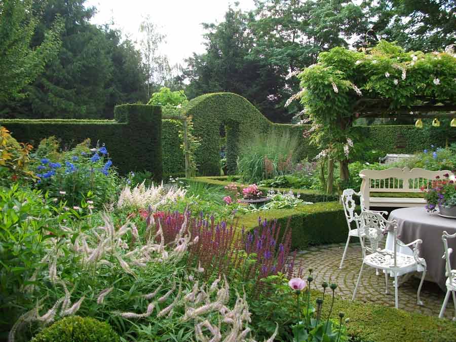 Английский сад: виды пейзажного стиля, особенности ландшафтного дизайна, цветовой баланс парка