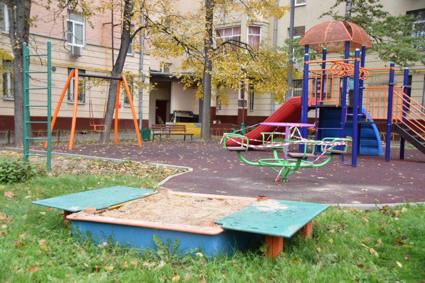 «наш двор»: эксперт развеяла мифы о том, какой должна быть детская площадка 16.05.2020 - kazanfirst