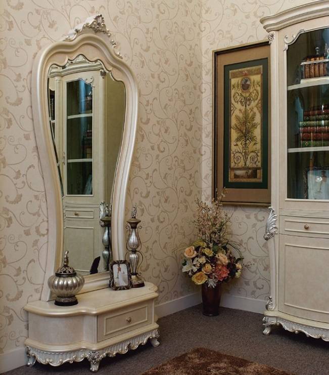 Интересные примеры тумб с зеркалом для прихожей комнаты