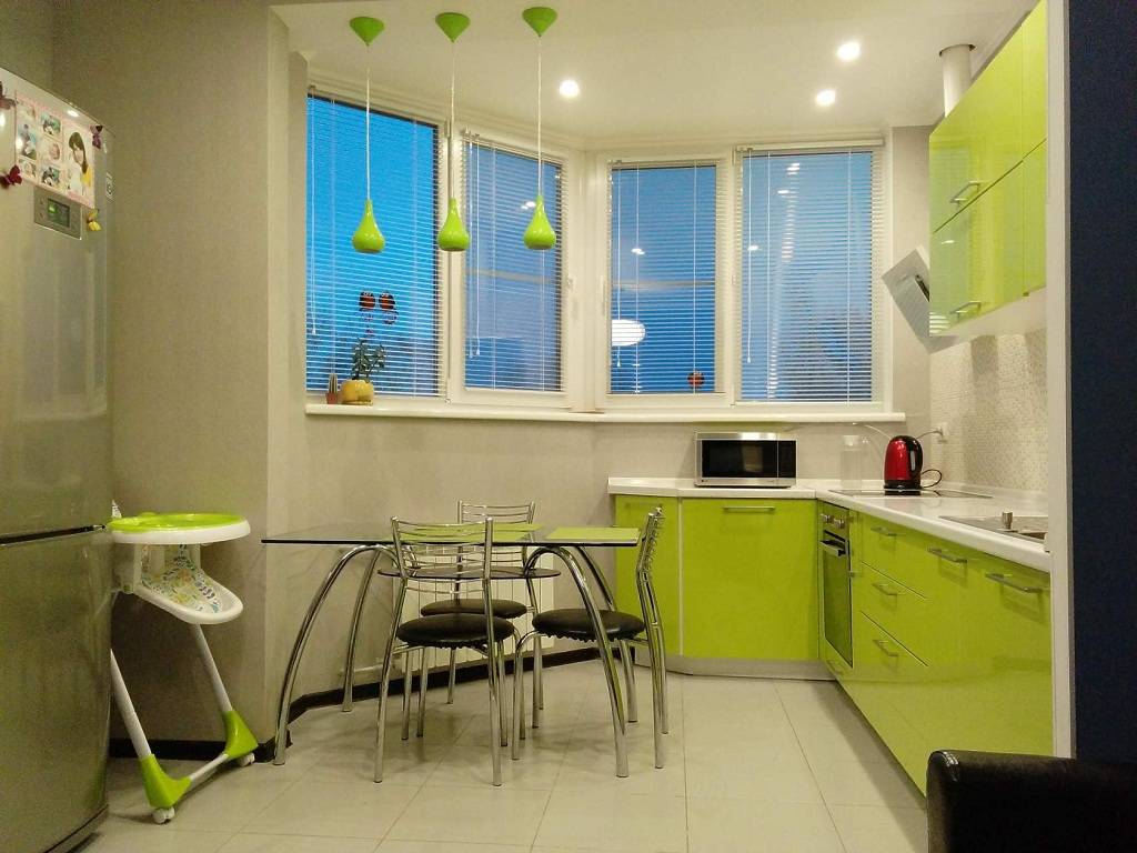 Дизайн кухни совмещенной с балконом: фото в интерьере, идеи обустройства