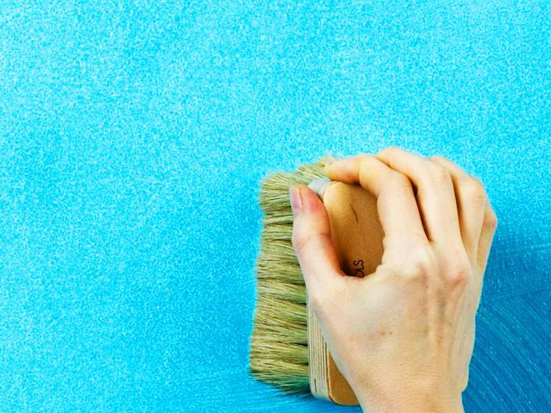 Покраска декоративной штукатурки - способы нанесения (34 фото): виды окрашивания стен, как покрасить в два цвета своими руками