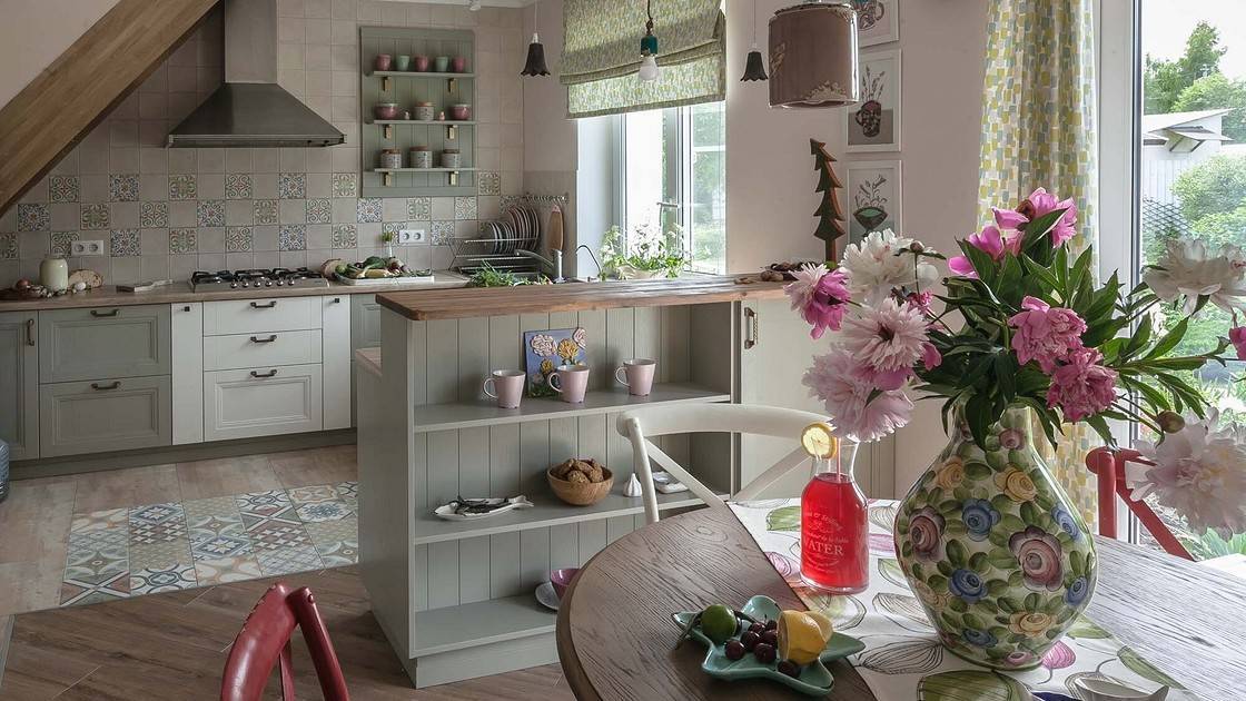 Кухня-гостиная на даче (30 фото): дизайн и примеры интерьеров