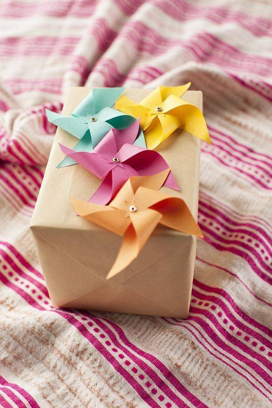 Как упаковать подарок без коробки
