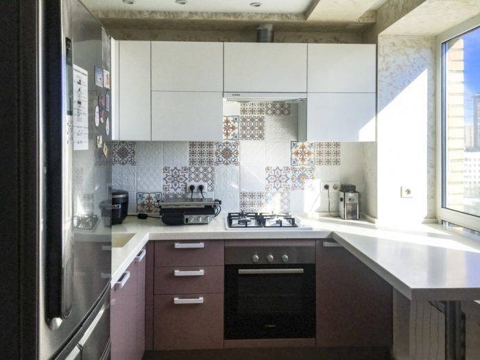 Планировка кухни в хрущевке: 100+ фото реальных интерьеров кухни с маленькой площадью