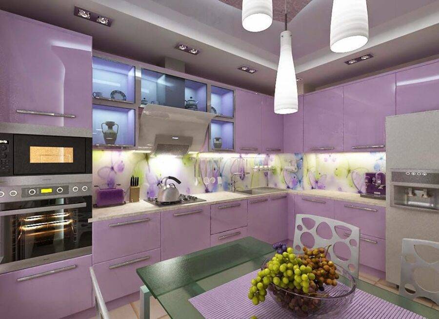 Как обустроить кухню в фиолетовом цвете: 5 советов от дизайнеров