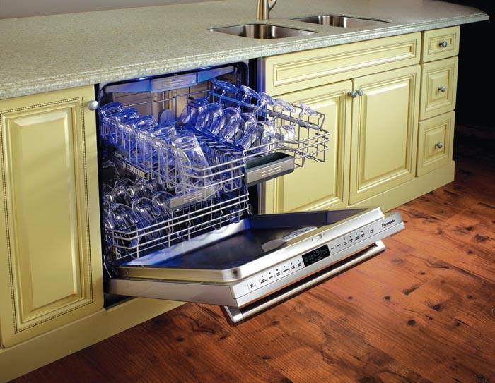Как установить посудомоечную машину в готовую кухню своими руками