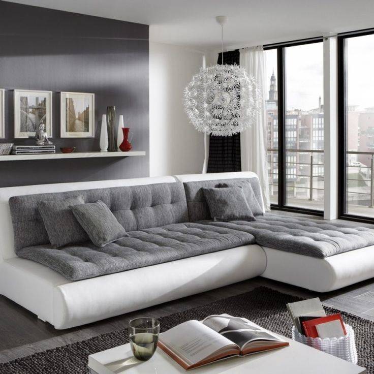 Угловой диван со спальным местом (80 фото): большой 200х200 и маленький в гостиную, кожаный малогабаритный двуспальный диван, модульный с системой «дельфин»