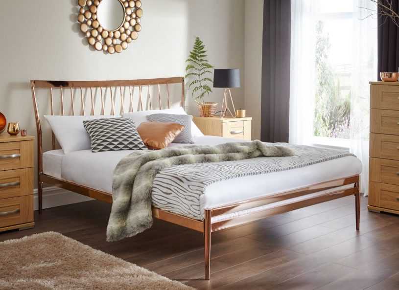 Мебель кованая для спальни: фото кровати, дизайн интерьера, гарнитуры