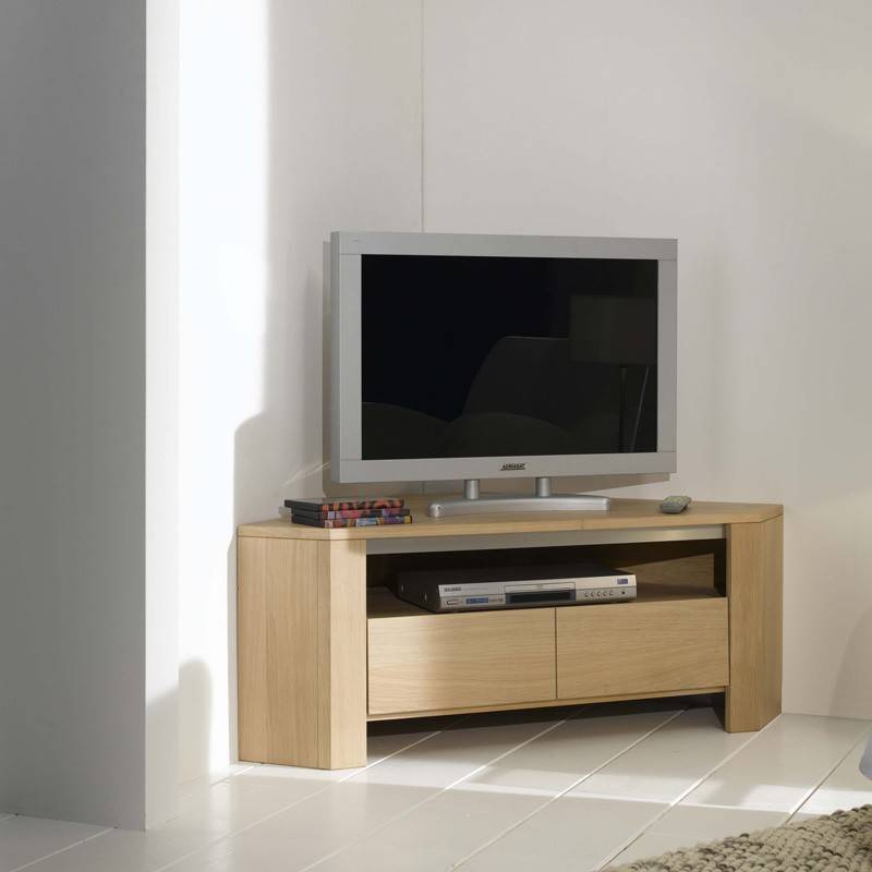 Тумбочка под телевизор считается популярной и востребованной мебелью