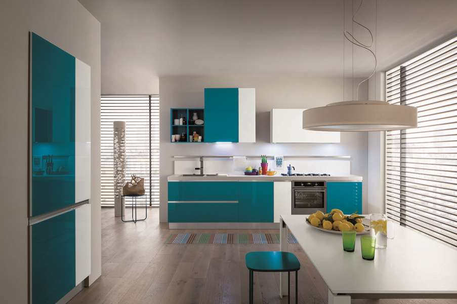 Кухня бирюзового цвета: сочетание с другими цветами, примеры интерьеров в фото