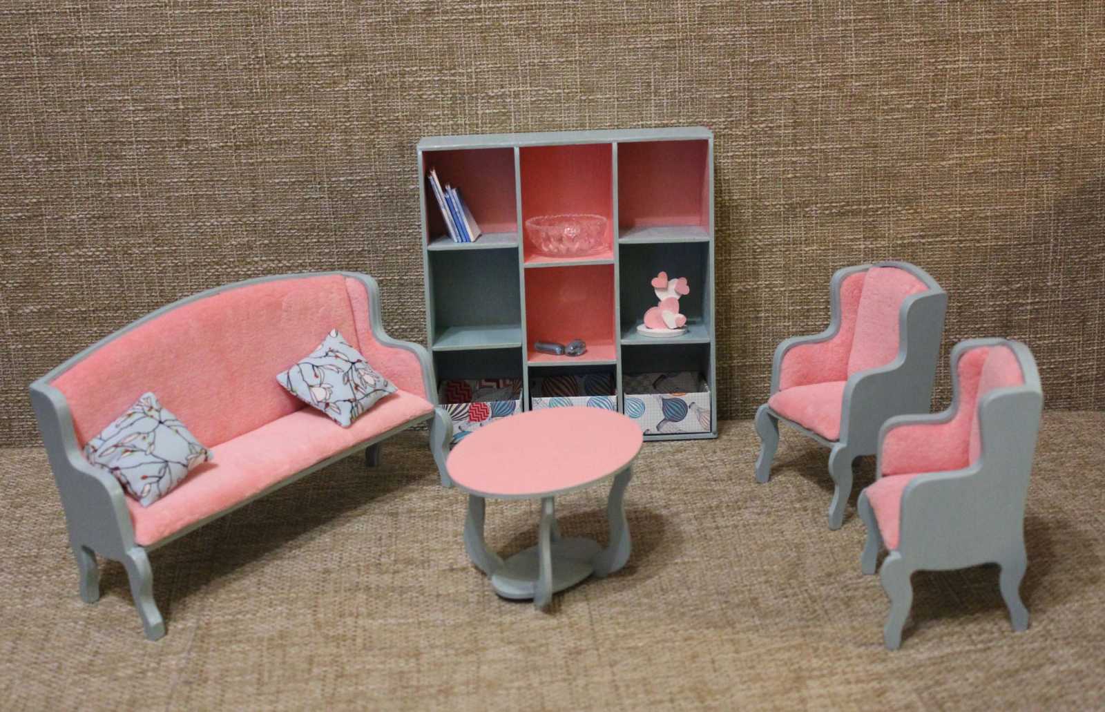 Мебель для кукол своими руками: стол, стулья, диваны (76 фото)
