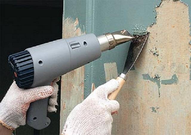 Как очистить стены от краски