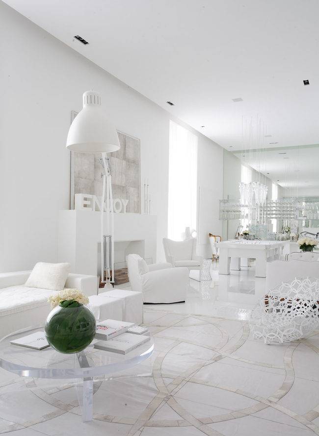 Белая гостиная - 75 фото элегантных и красивых решений дизайна интерьера