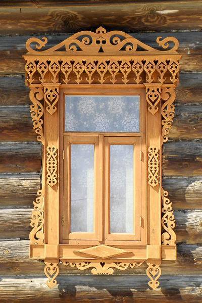Наличники на окна в деревянном доме: дополнительное украшение фасада – советы по ремонту