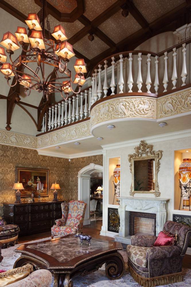 Викторианский стиль: готическая эпоха в интерьере и архитектуре дома и квартиры, узор обоев и мебели в период готики англии