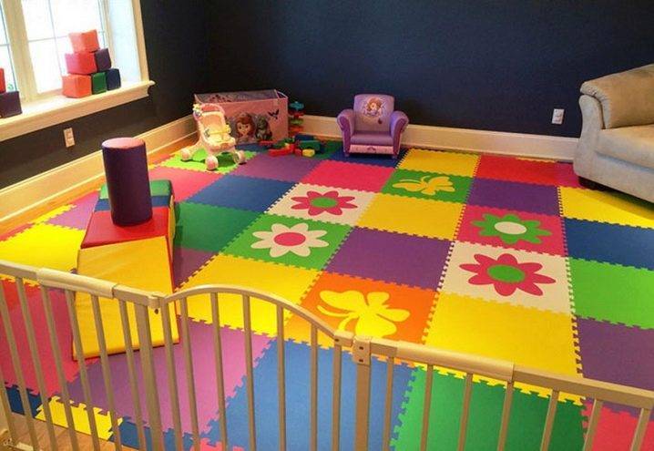 Какой мягкий пол для детей в комнату выбрать