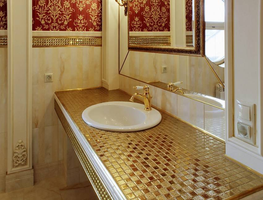 Столешница для ванной: разновидности, особенности и критерии выбора