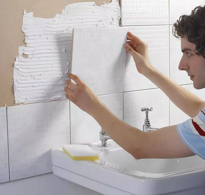 С чего начать класть плитку в ванной: порядок и правила