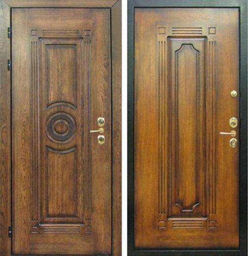 Входные деревянные двери в квартиру и для частного дома, фото в интерьере