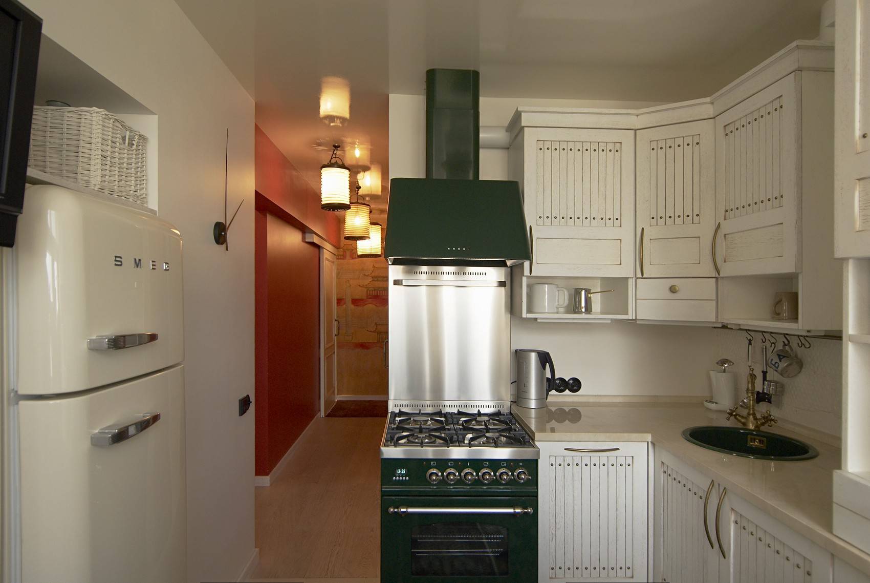 Угловая кухня для маленькой кухни 6 кв м (20 реальных фото): лучшие идеи и примеры