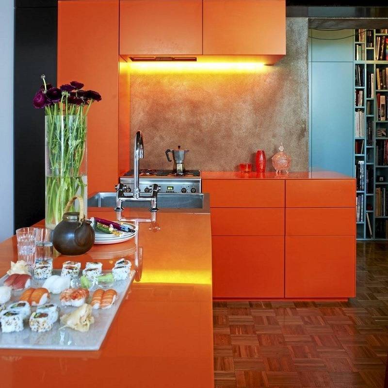 Оранжевая кухня — фото обзор всех особенностей и сочетания с другими цветами