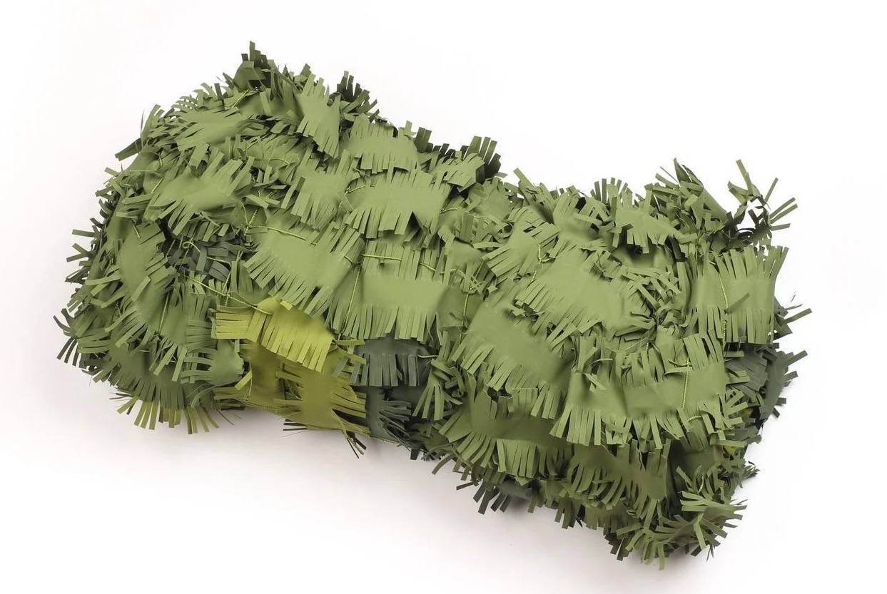 Маскировочная сетка: защитная имитация живой изгороди для забора на дачу, камуфляжная в виде декоративной молодой зелени