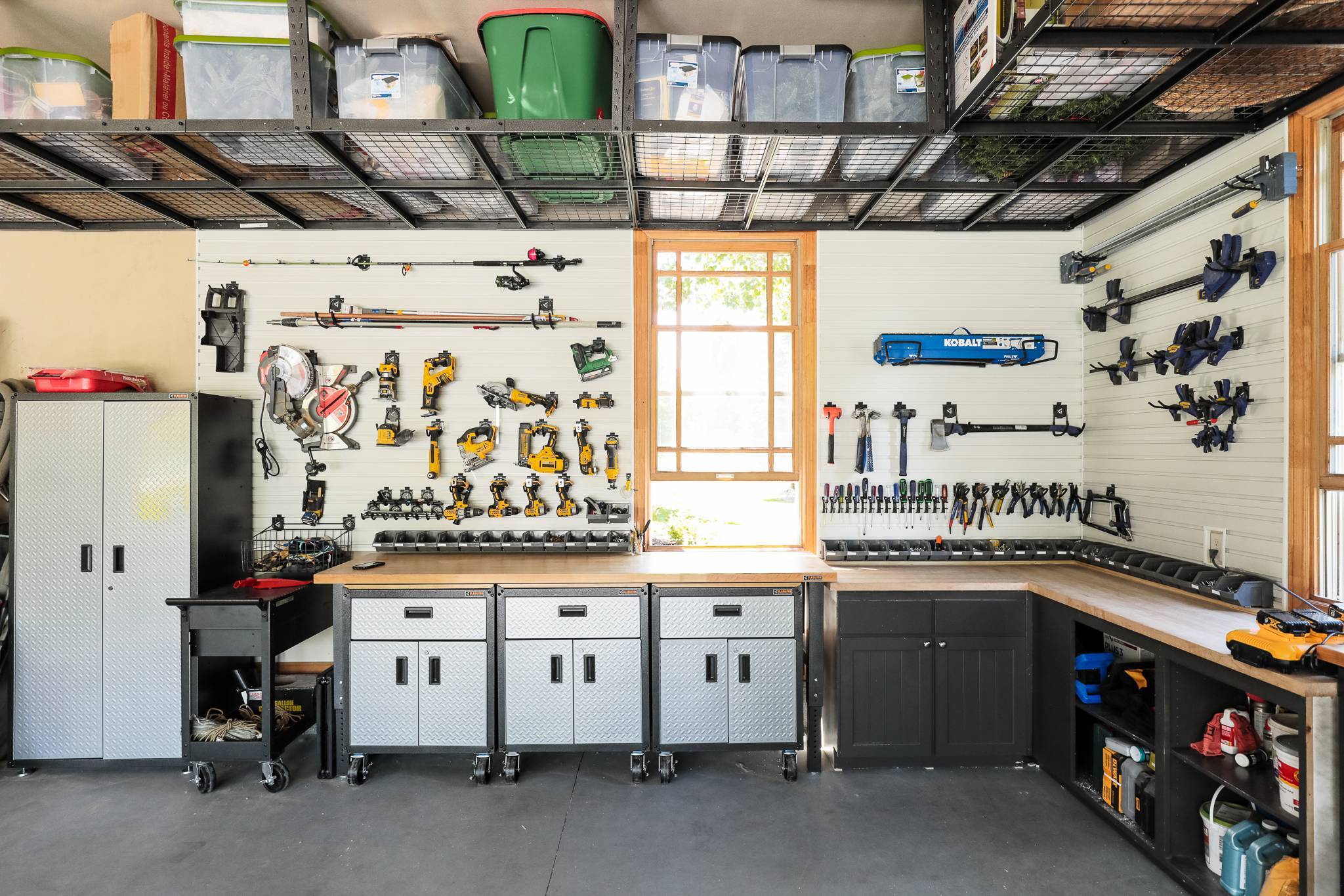 Внутренняя отделка гаража своими руками: материалы для отделки, чем лучше обшить