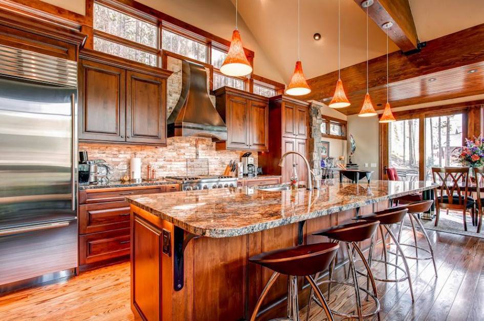 10 правил дизайна кухни-столовой в частном доме: от планировки до декора