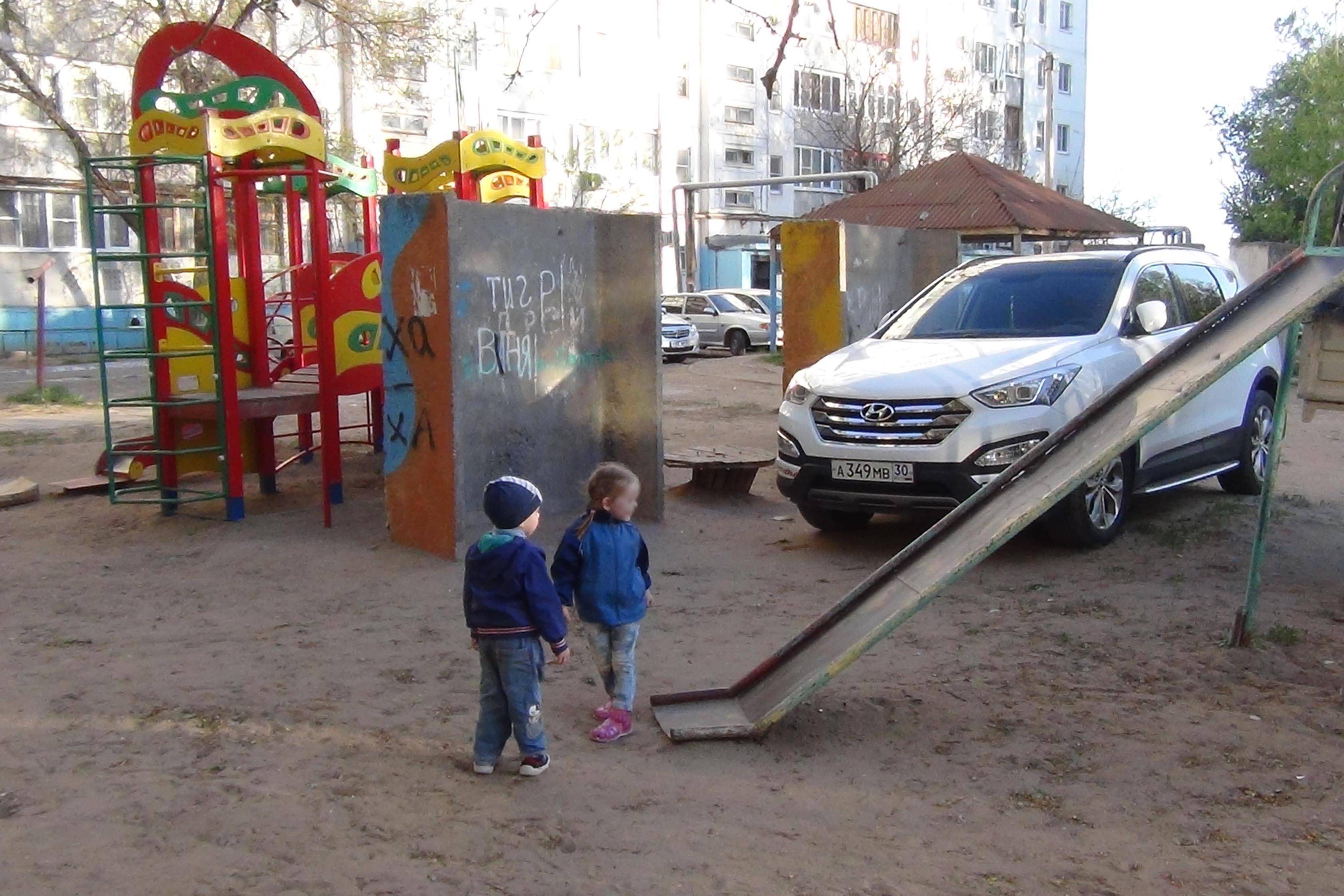 Что делать, если во дворе нет детской площадки или она старая? разбираем шаг за шагом