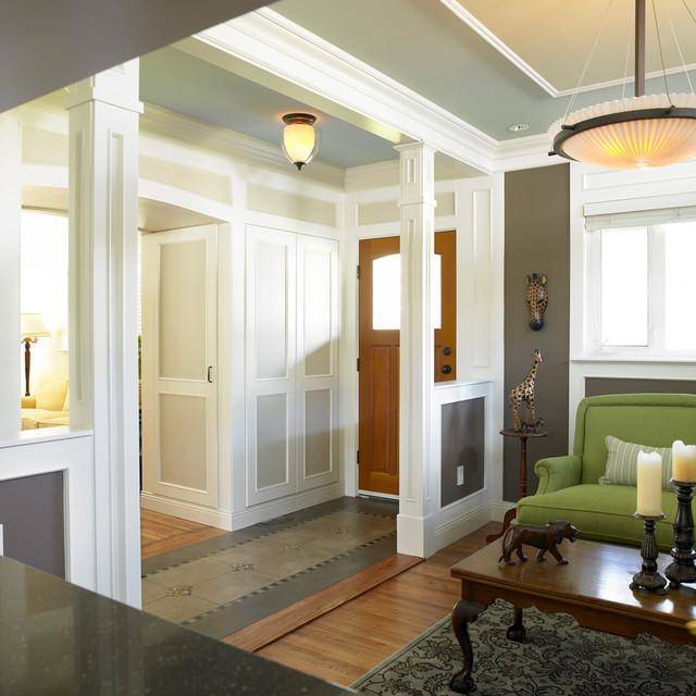 Интерьер маленькой гостиной с 3 дверьми. проходная комната: понятие, возможности интерьерного дизайна, их особенности, элементы, цветовые решения, идеальные комбинации и примеры с фото. дизайн проходн