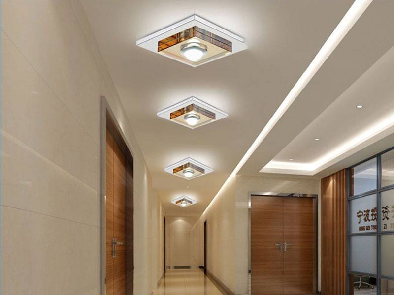 Светильники в прихожую: 100 фото освещения коридора современными светильниками