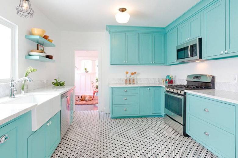 Мятный фон, сочетание мятного цвета с другими цветами в интерьере кухни, гостиной и спальни
 - 22 фото