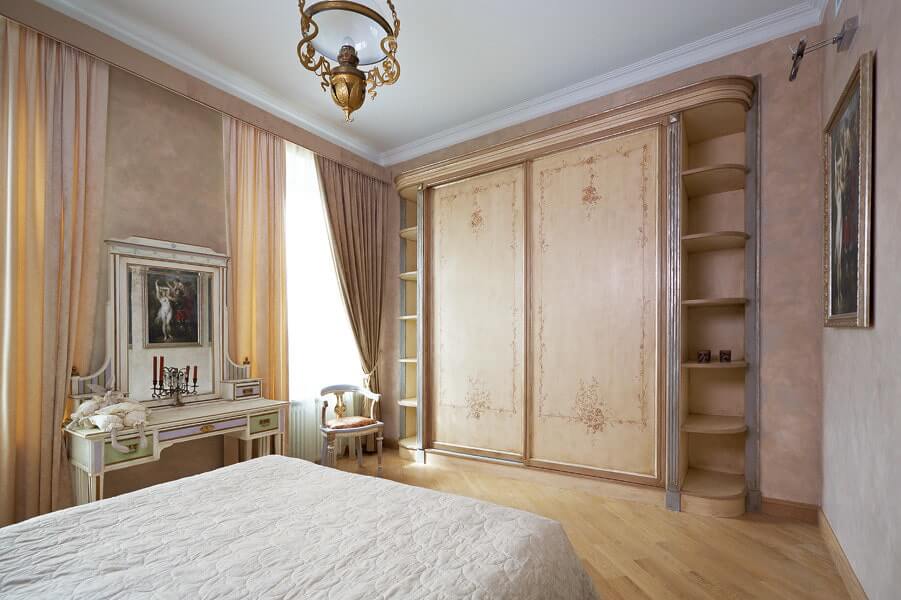 Мебель для спальни (91 фото): светлая встроенная мебель в стиле «прованс», какую выбрать для интерьера темной спальни