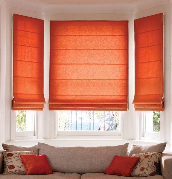 Короткие шторы (44 фото в интерьере): занавески на окна до подоконника в гостиную и спальню