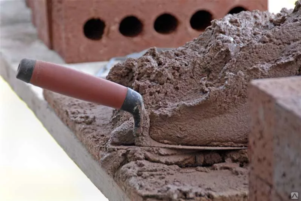 Как сделать раствор для кладки кирпича: пропорции, расход, сколько песка и цемента