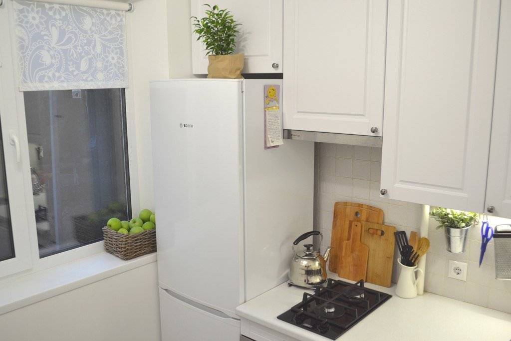 Кухня в хрущевке с холодильником - 40 интересных идей