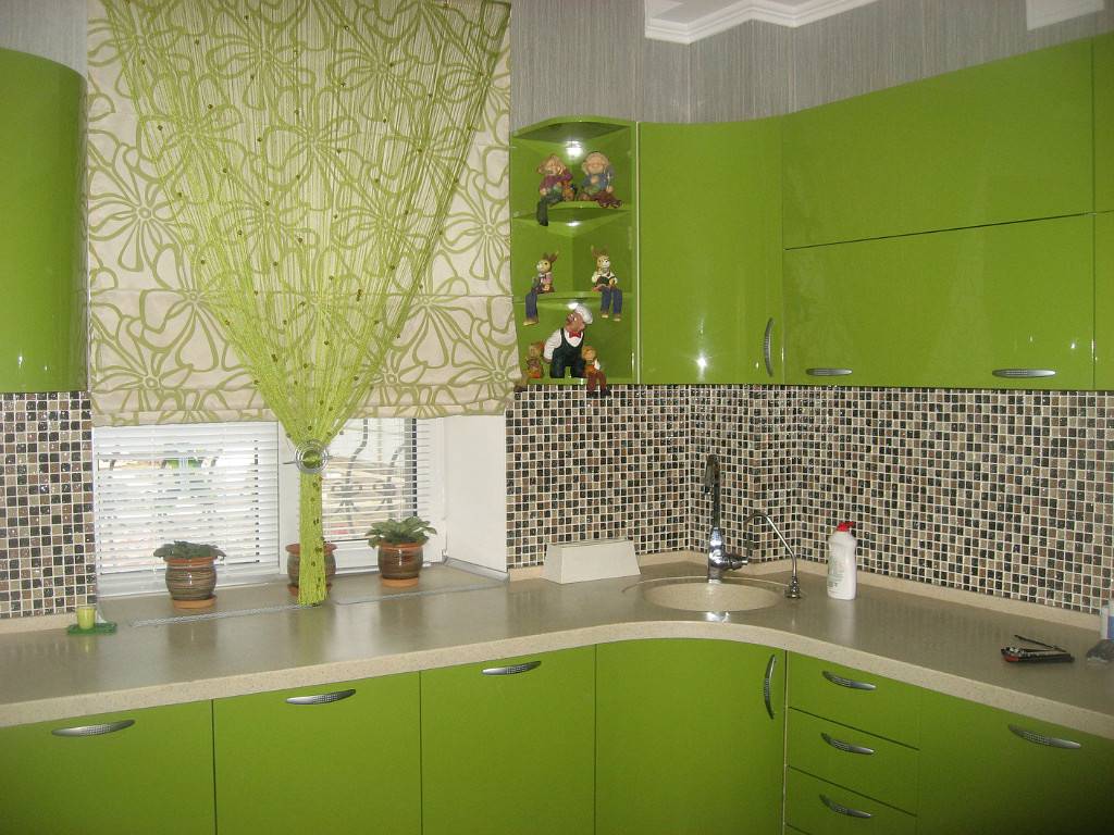 Зеленая кухня в интерьере: 130+(фото) сочетаний с другими цветами