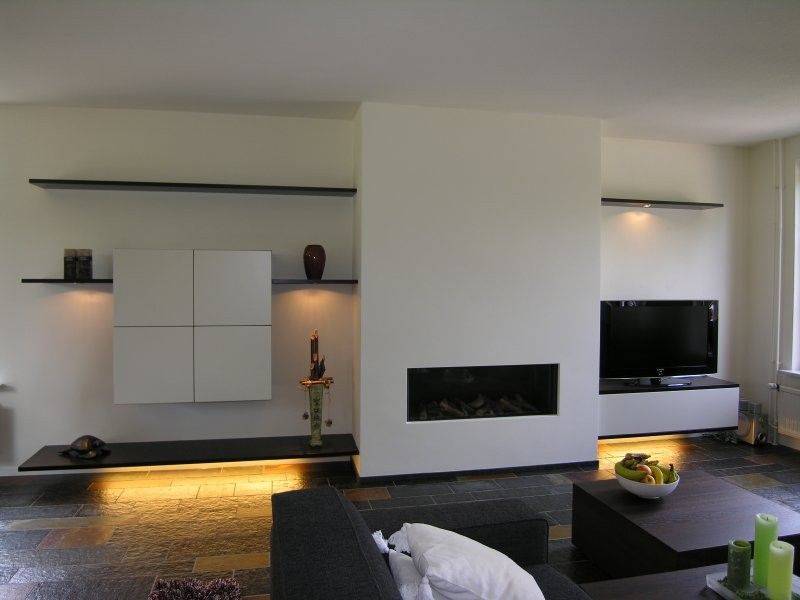 Гостиная с угловым камином (33 фото): идеи дизайна квартиры с камином и телевизором